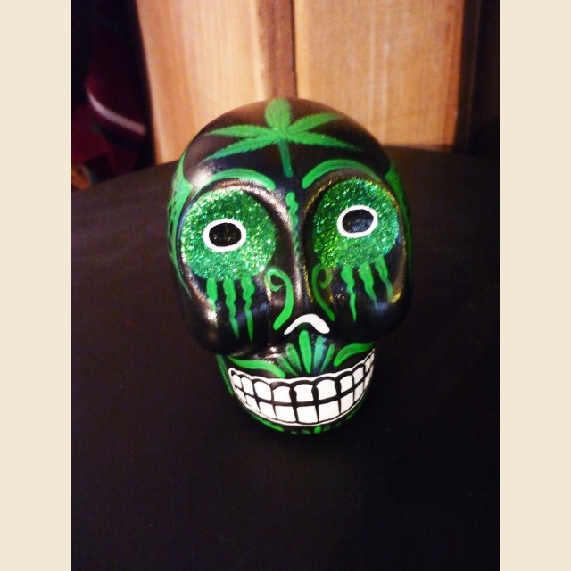 Crâne mexicain décoré 