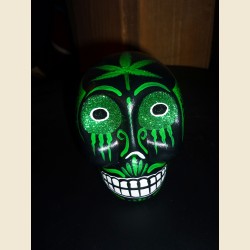 Crâne mexicain décoré 